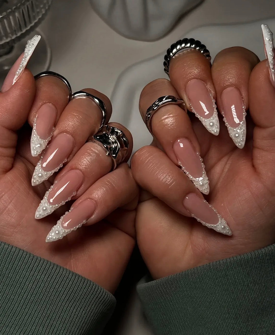 Inspo Pearly White